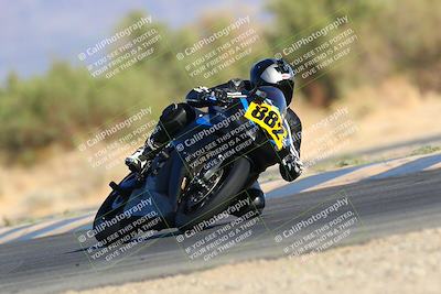 media/Mar-26-2022-CVMA (Sat) [[4461a8f564]]/Race 12 Amateur Supersport Middleweight/